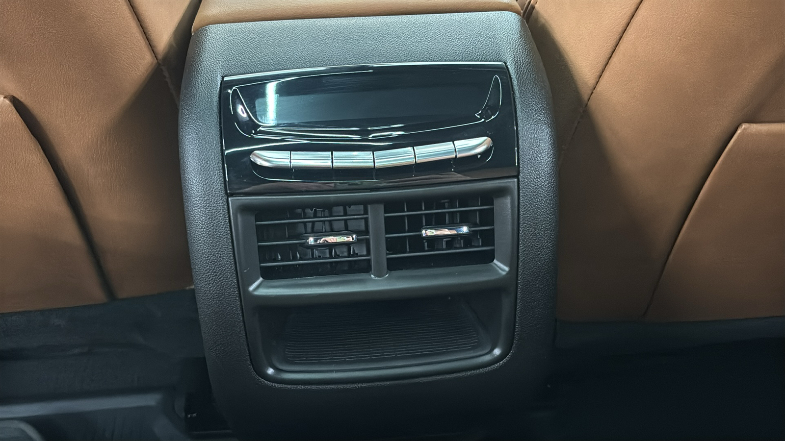 Car Connection Superstore - Used vehicle - SUV CADILLAC XT5 PREMIUM LUXURY 2026