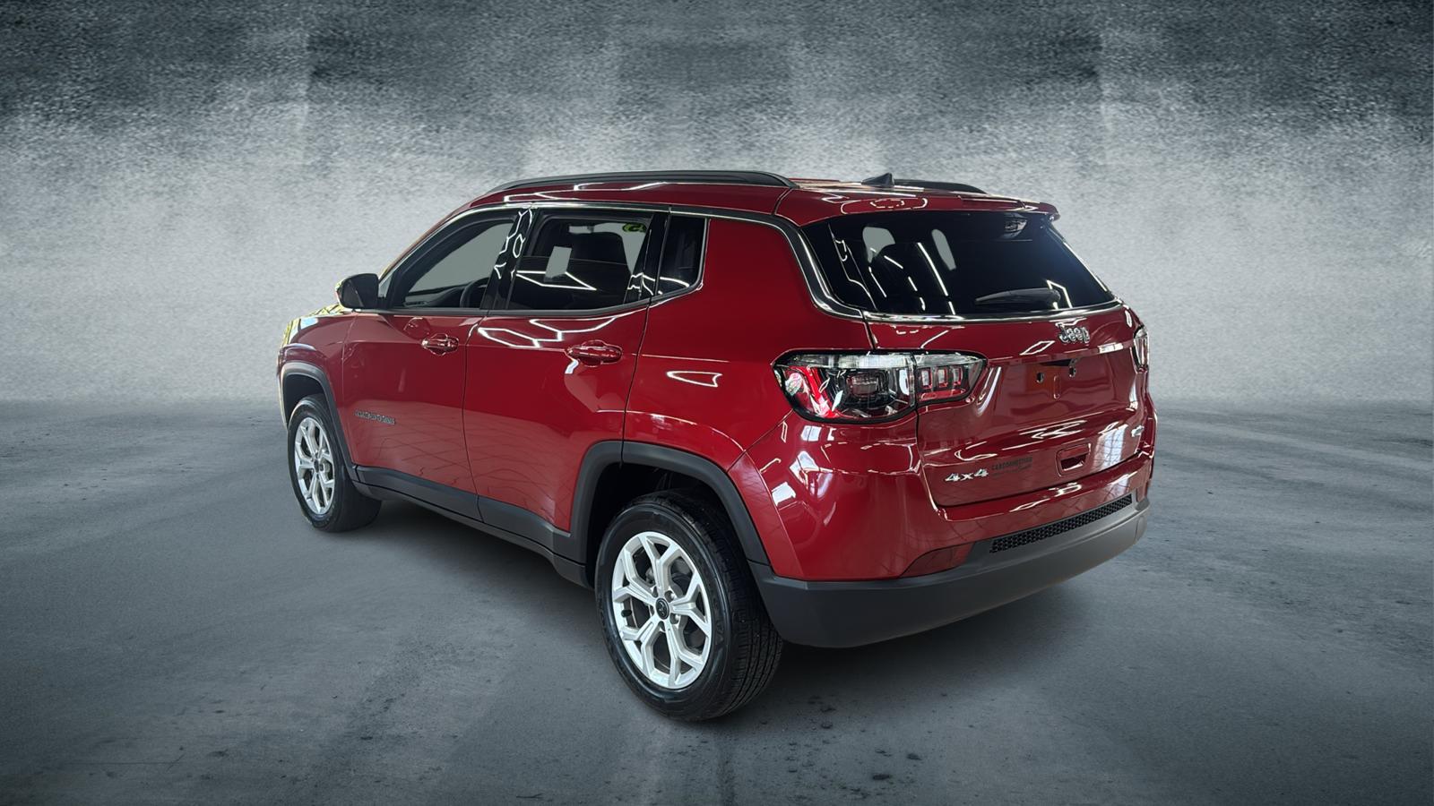 Car Connection Superstore - Used vehicle - SUV JEEP COMPASS 2025