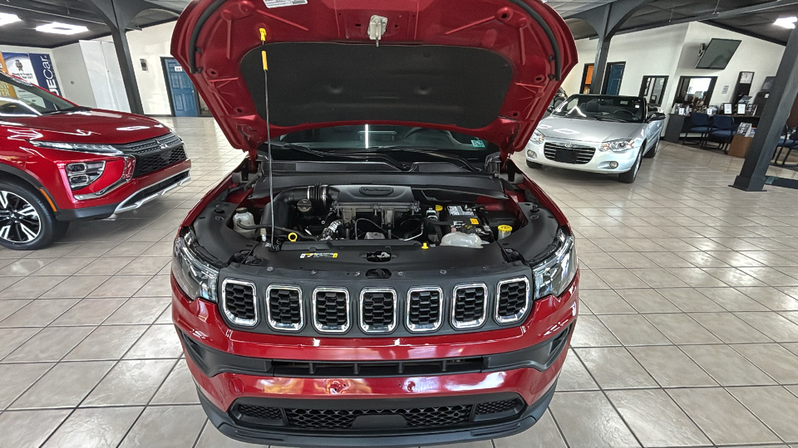 Car Connection Superstore - Used vehicle - SUV JEEP COMPASS 2025