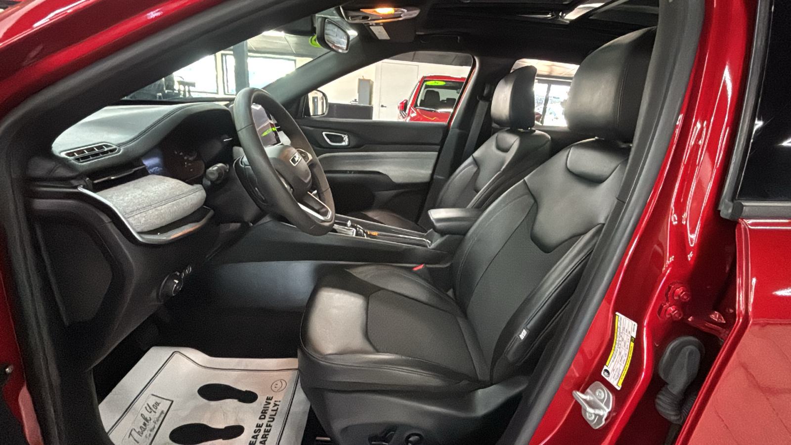 Car Connection Superstore - Used vehicle - SUV JEEP COMPASS 2025