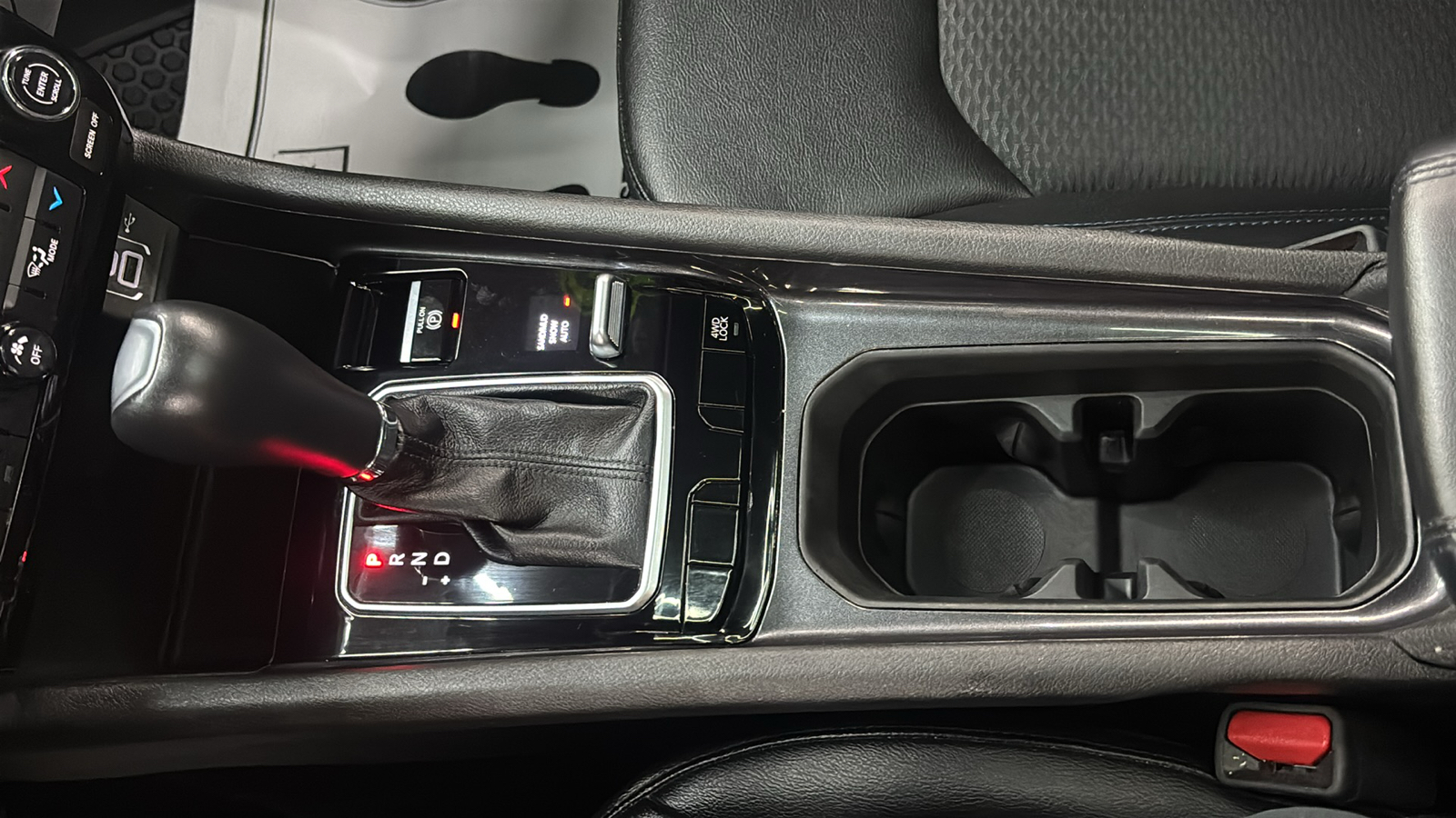 Car Connection Superstore - Used vehicle - SUV JEEP COMPASS 2025