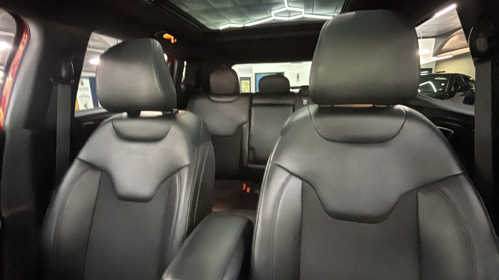Car Connection Superstore - Used vehicle - SUV JEEP COMPASS 2025
