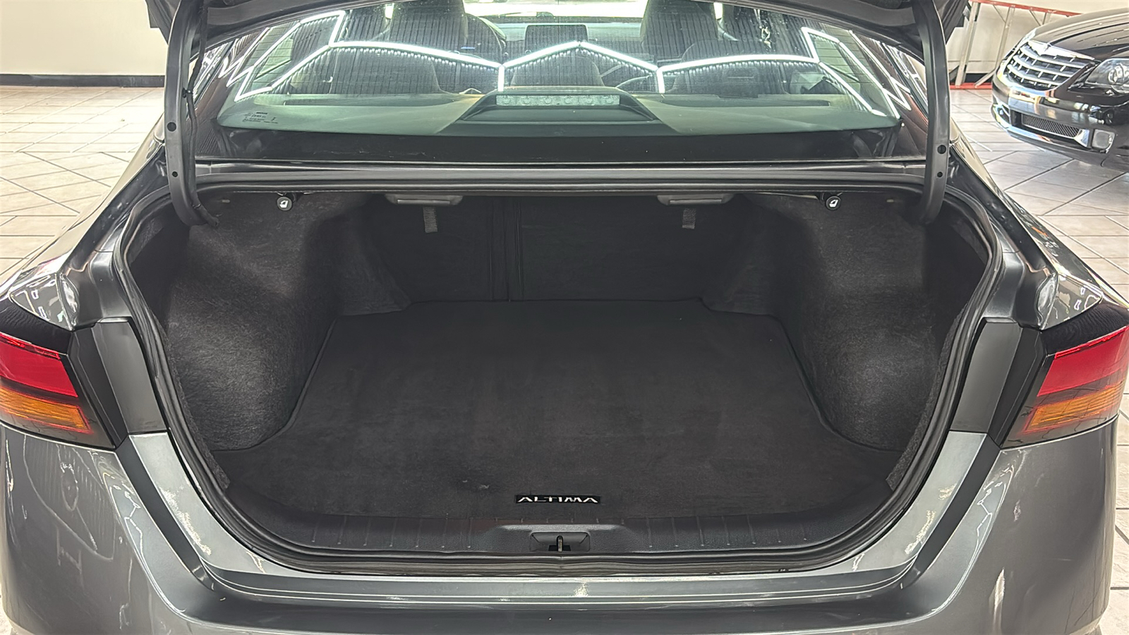 Car Connection Superstore - Used vehicle - SEDAN NISSAN ALTIMA 2025