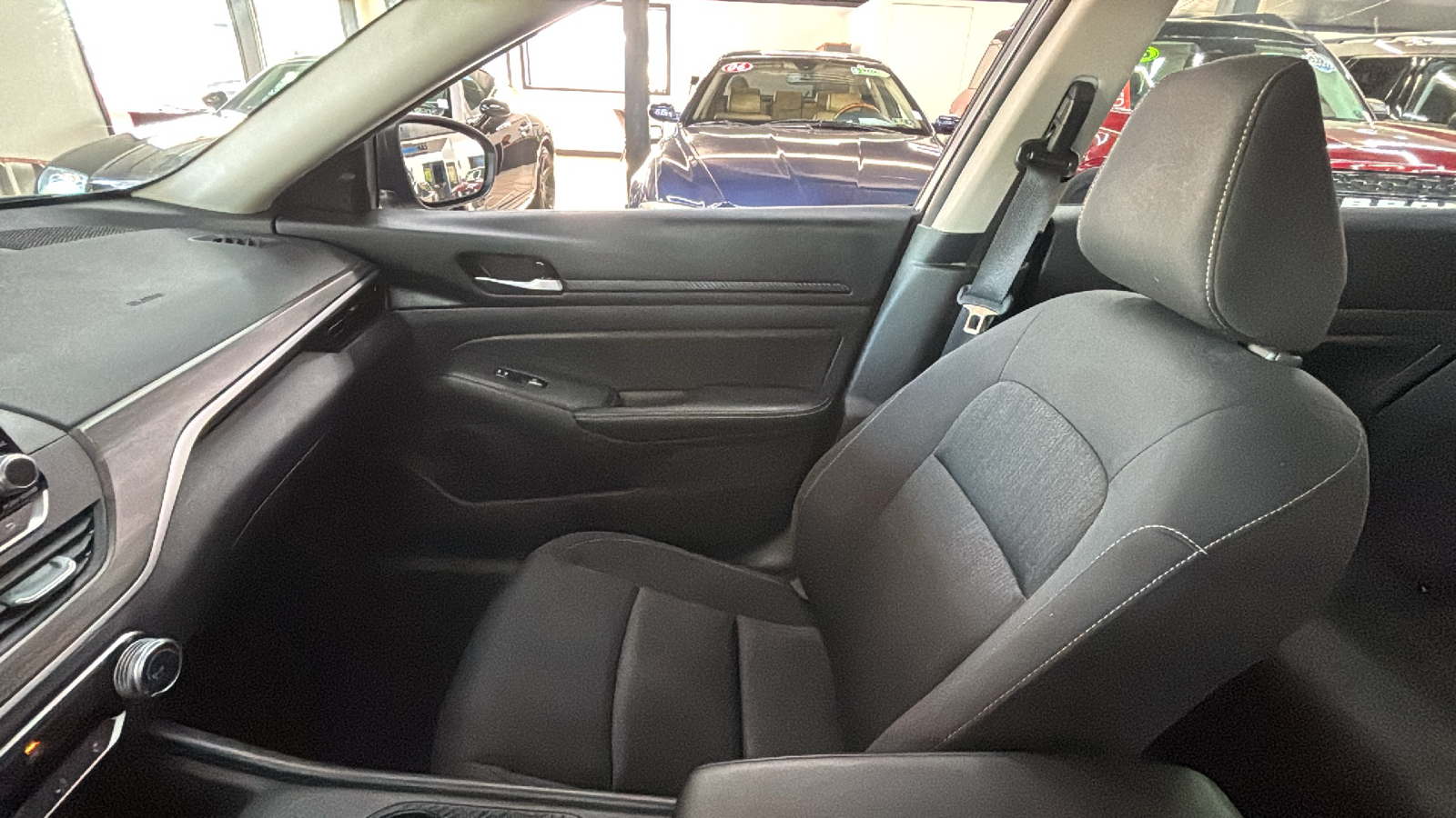 Car Connection Superstore - Used vehicle - SEDAN NISSAN ALTIMA 2025