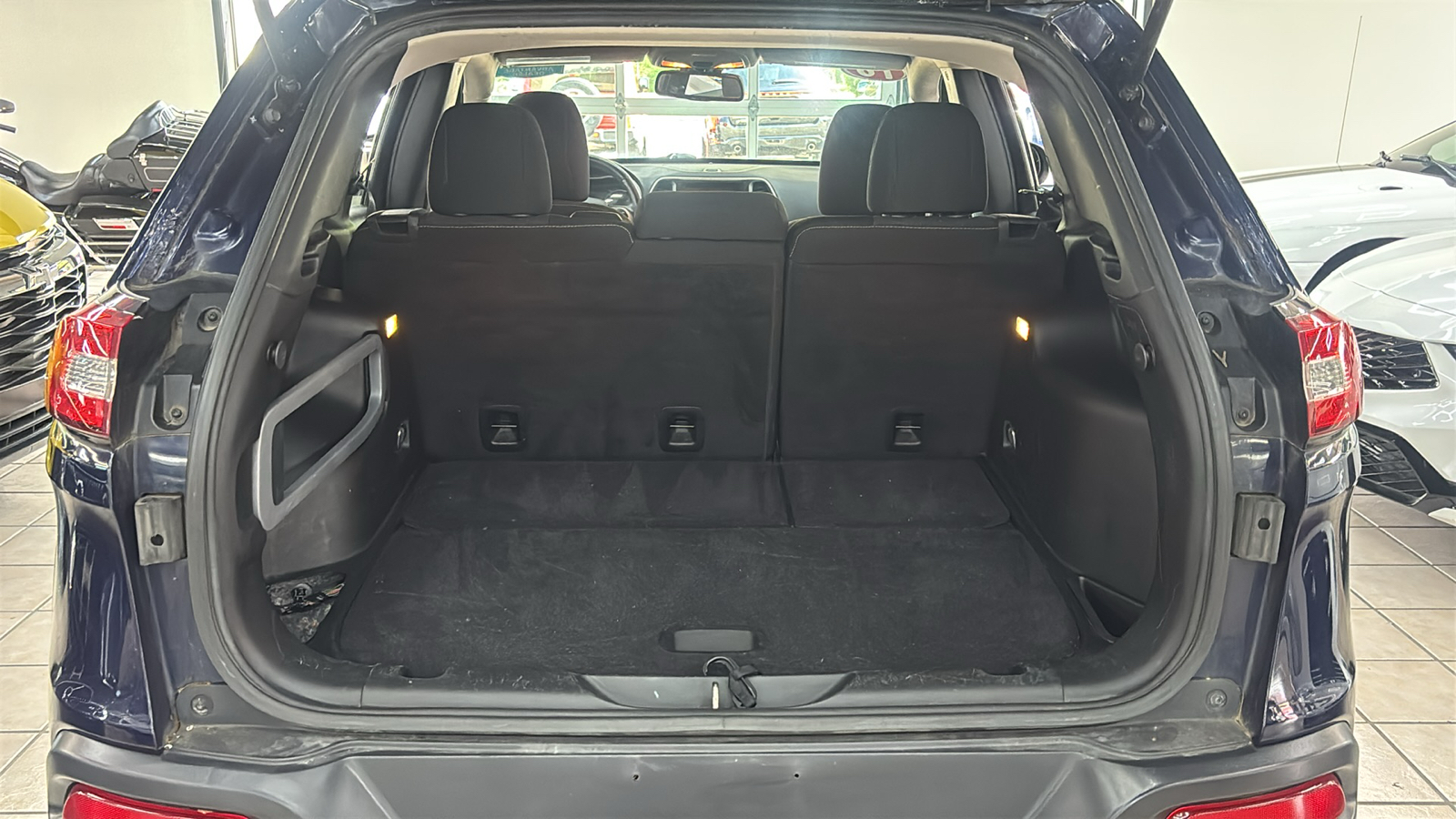 Car Connection Superstore - Used vehicle - SUV JEEP CHEROKEE 2016