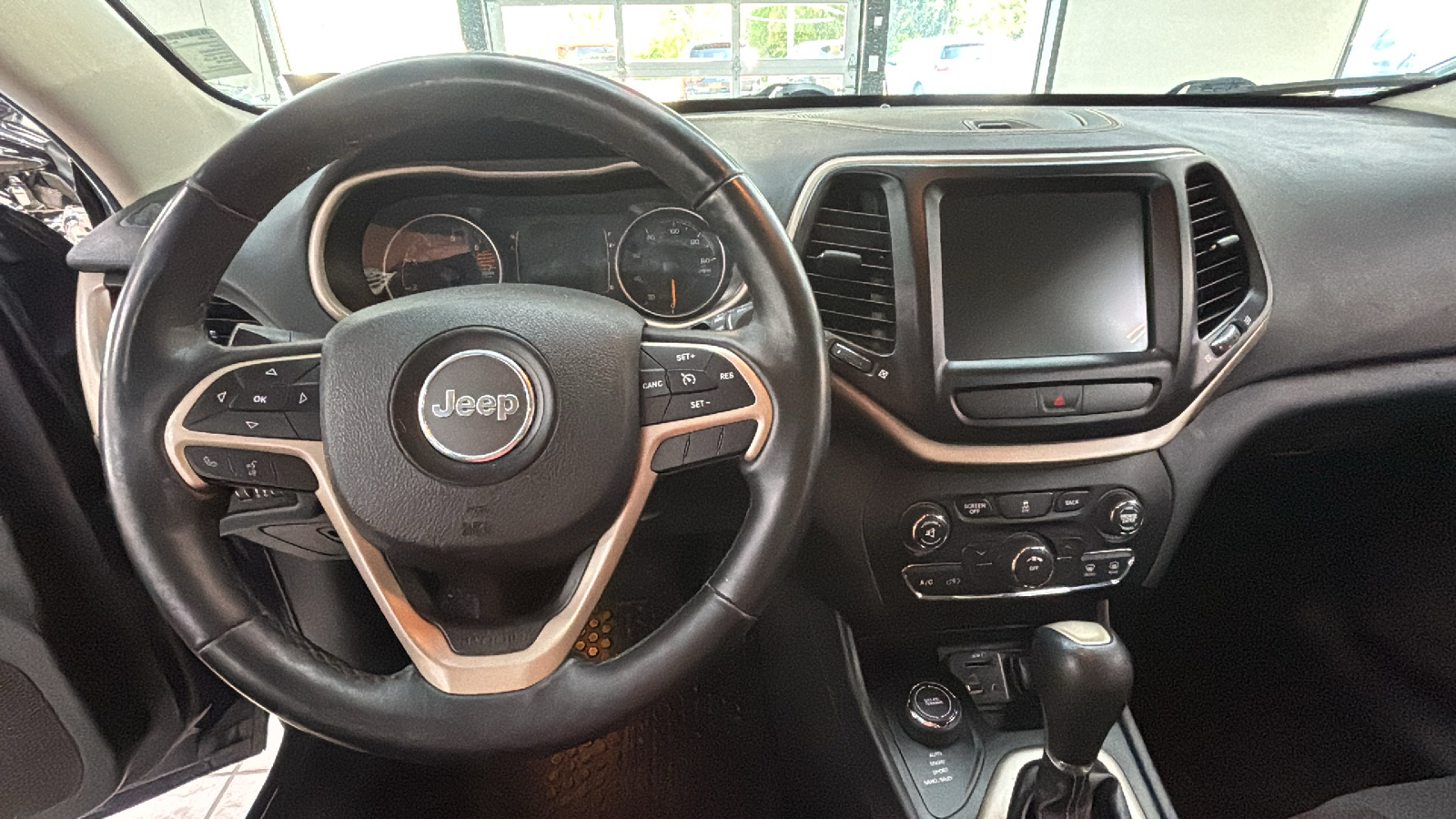 Car Connection Superstore - Used vehicle - SUV JEEP CHEROKEE 2016