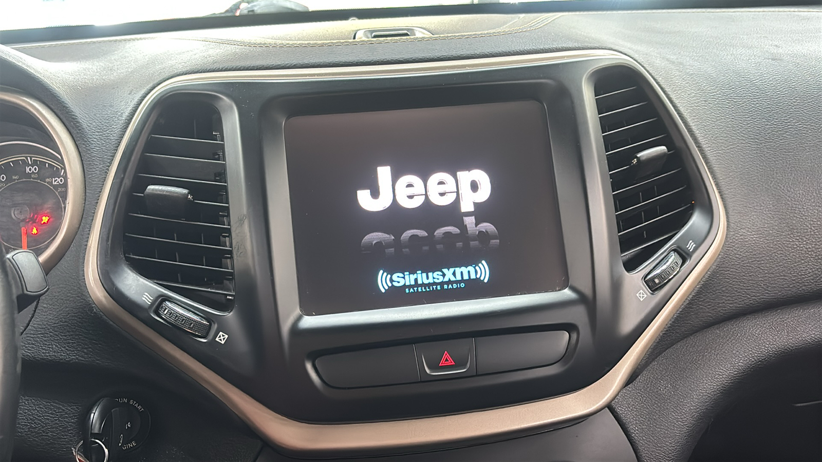 Car Connection Superstore - Used vehicle - SUV JEEP CHEROKEE 2016