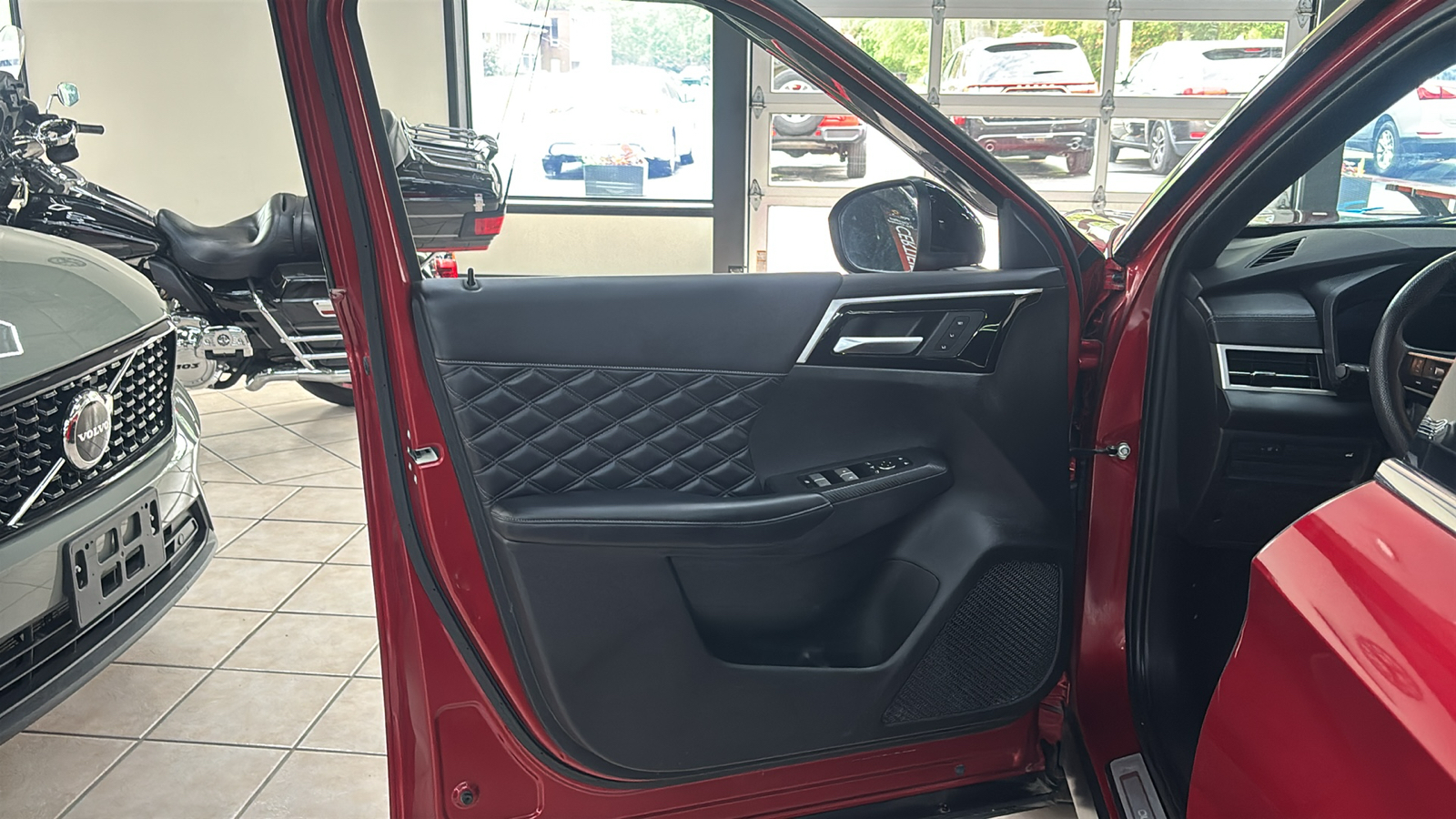 Car Connection Superstore - Used vehicle - SUV MITSUBISHI OUTLANDER 2023