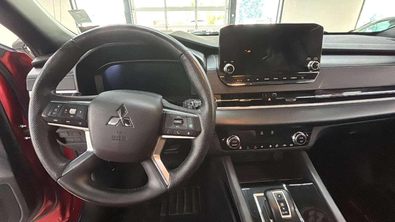 Car Connection Superstore - Used vehicle - SUV MITSUBISHI OUTLANDER 2023