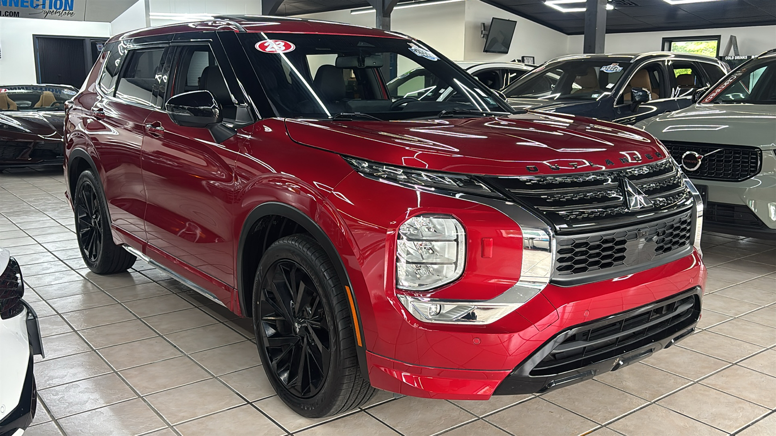 Car Connection Superstore - Used vehicle - SUV MITSUBISHI OUTLANDER 2023