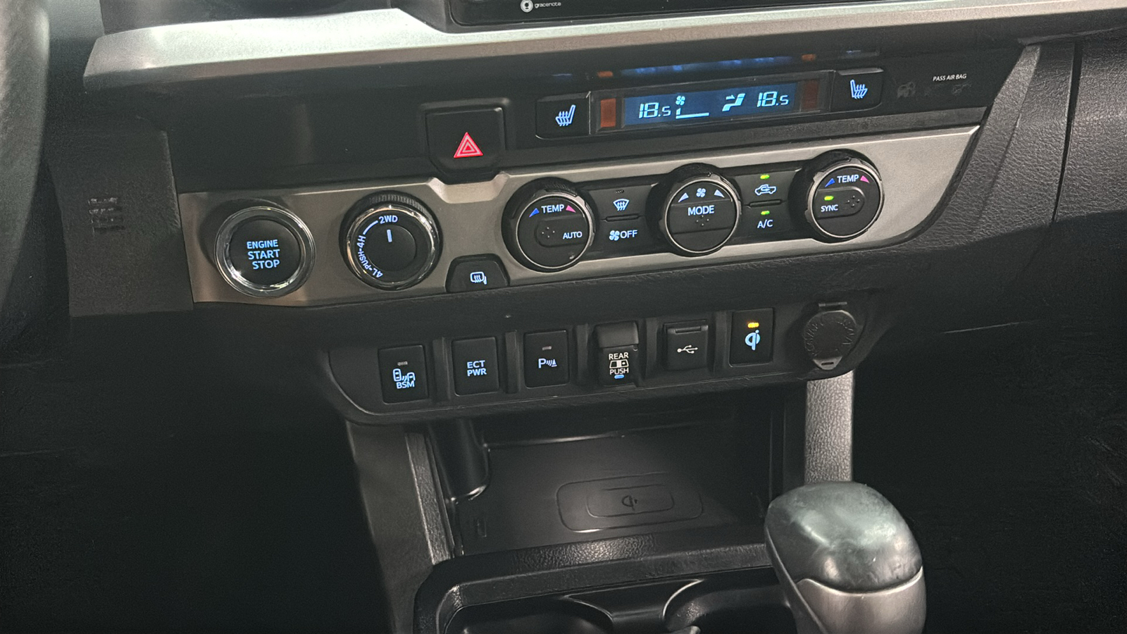 Car Connection Superstore - Used vehicle - TRUCK TOYOTA TACOMA 4WD 2020