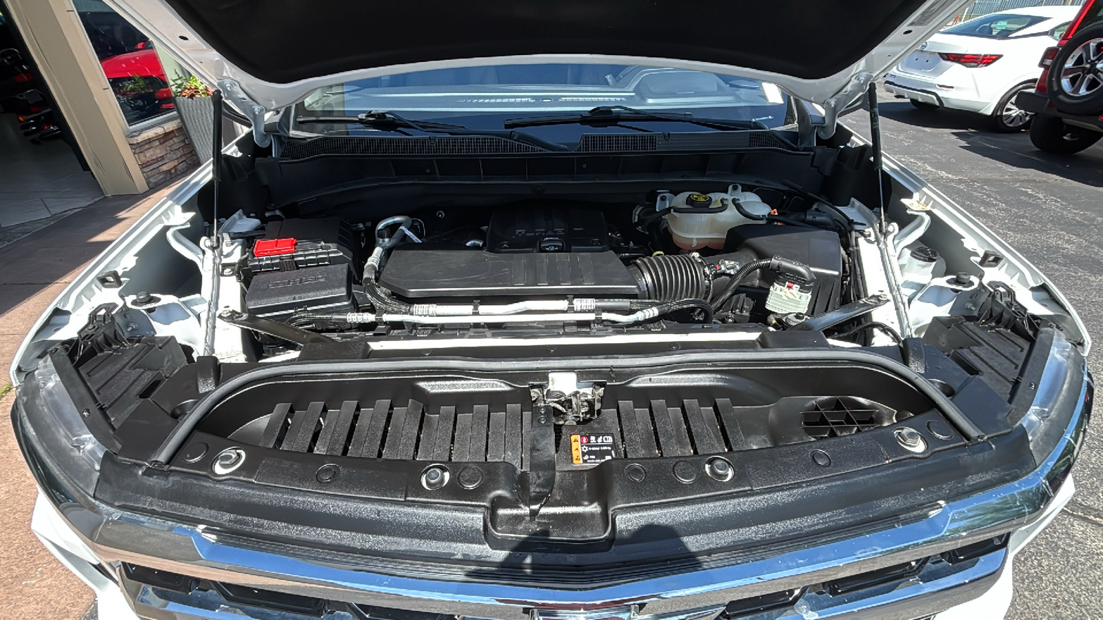 Car Connection Superstore - Used vehicle - TRUCK CHEVROLET 1500 CREW 2022