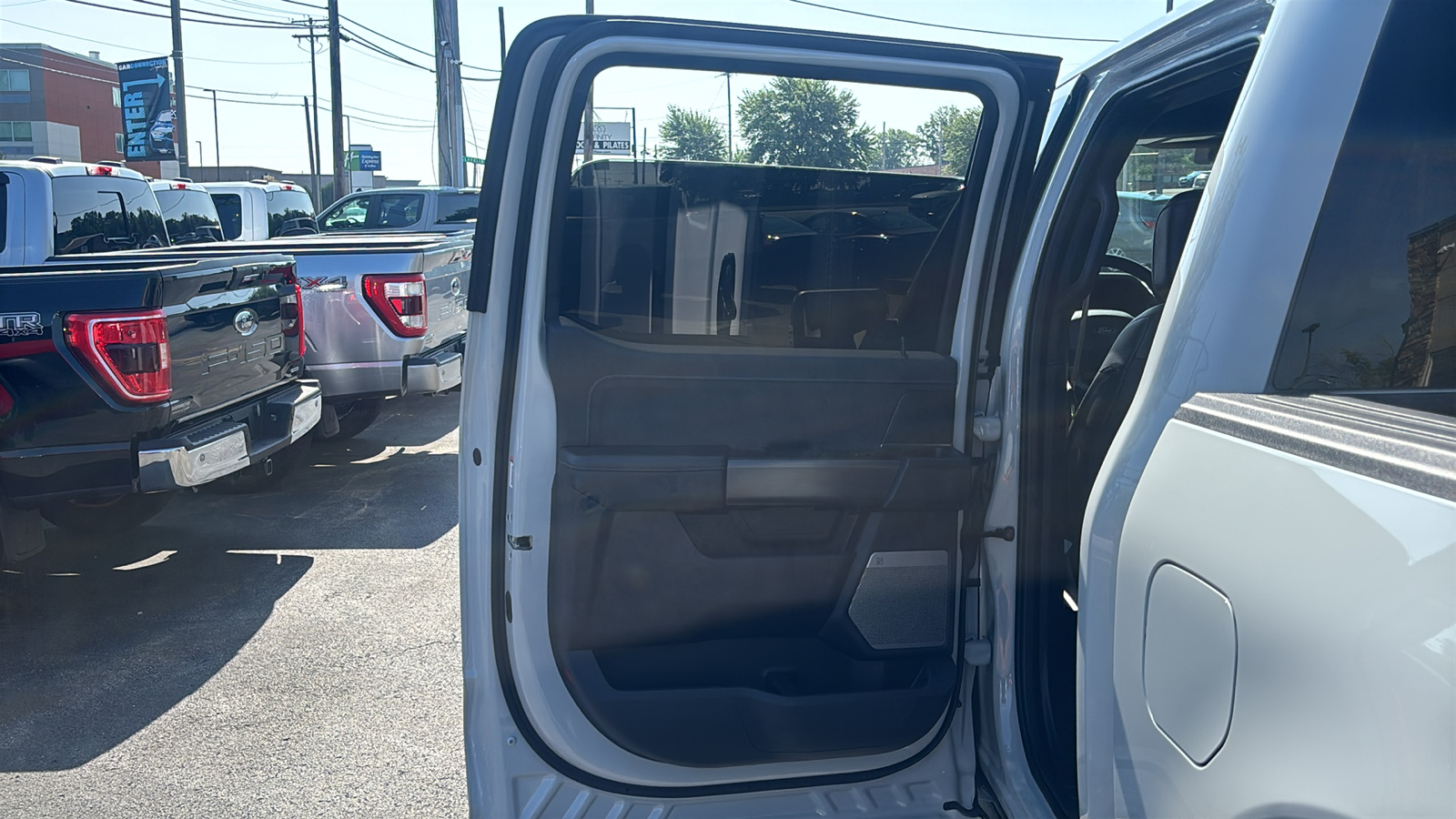 Car Connection Superstore - Used vehicle - TRUCK FORD F-150 CREW 2024