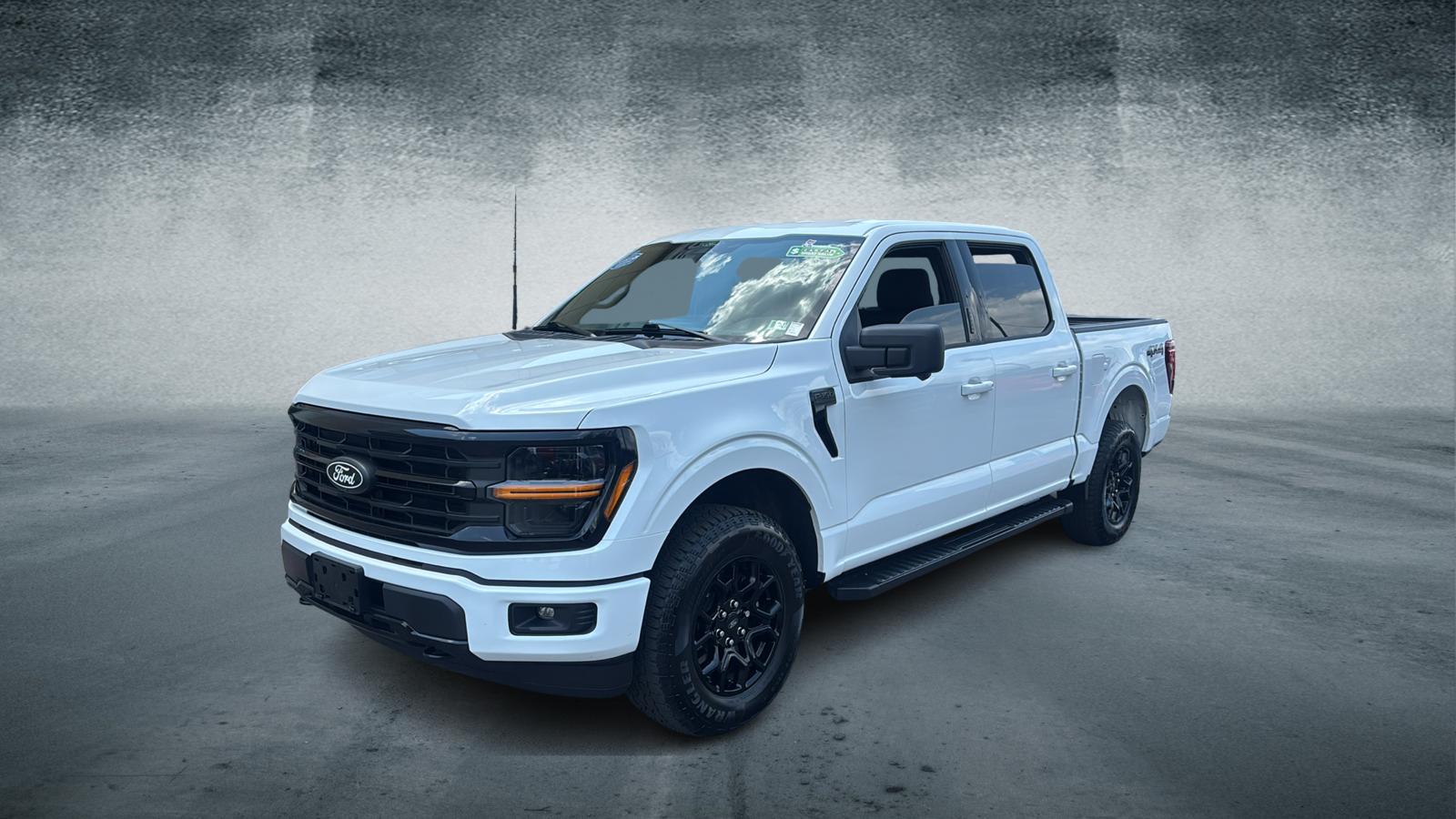 Car Connection Superstore - Used FORD F-150-CREW 2024 CAR CONNECTION INC. XLT CREW