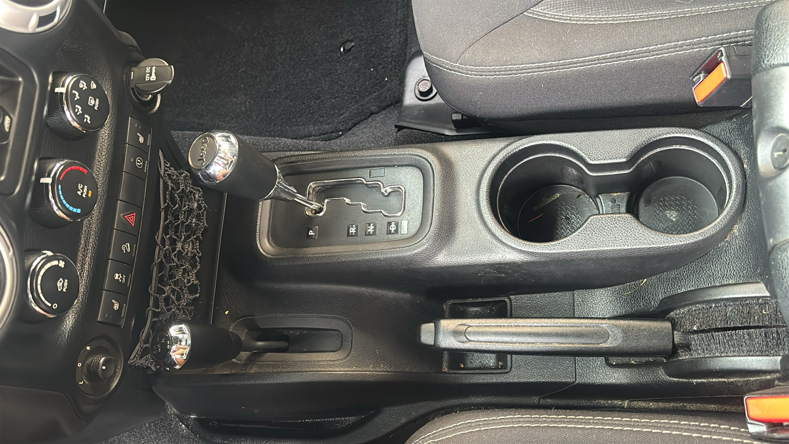 Car Connection Superstore - Used vehicle - SUV JEEP WRANGLER UNLIMITED 2013