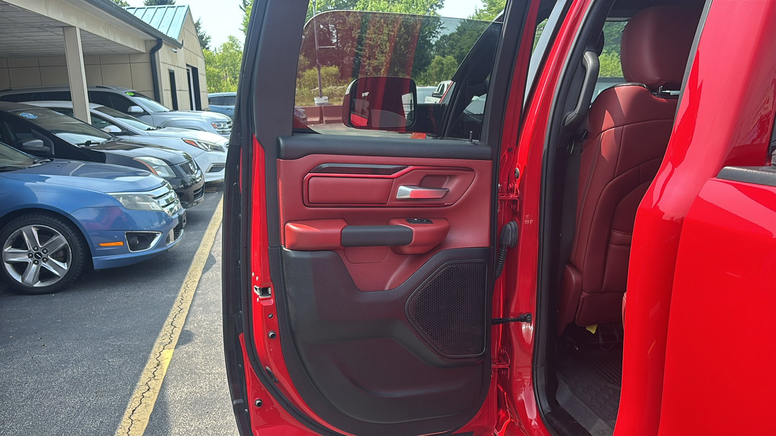 Car Connection Superstore - Used vehicle - TRUCK RAM 1500 QUAD 2022