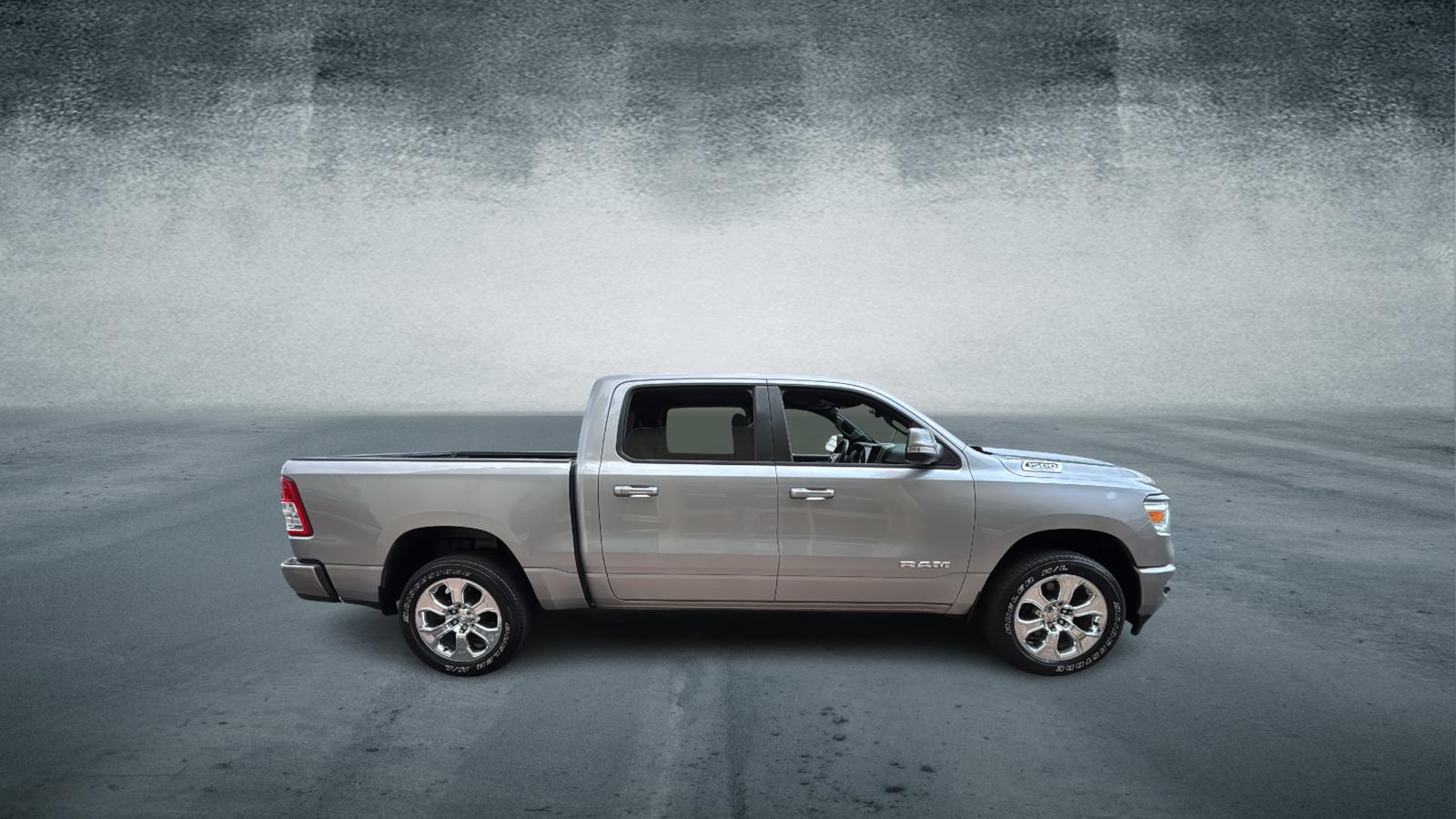 Car Connection Superstore - Used vehicle - TRUCK RAM 1500 CREW 2022