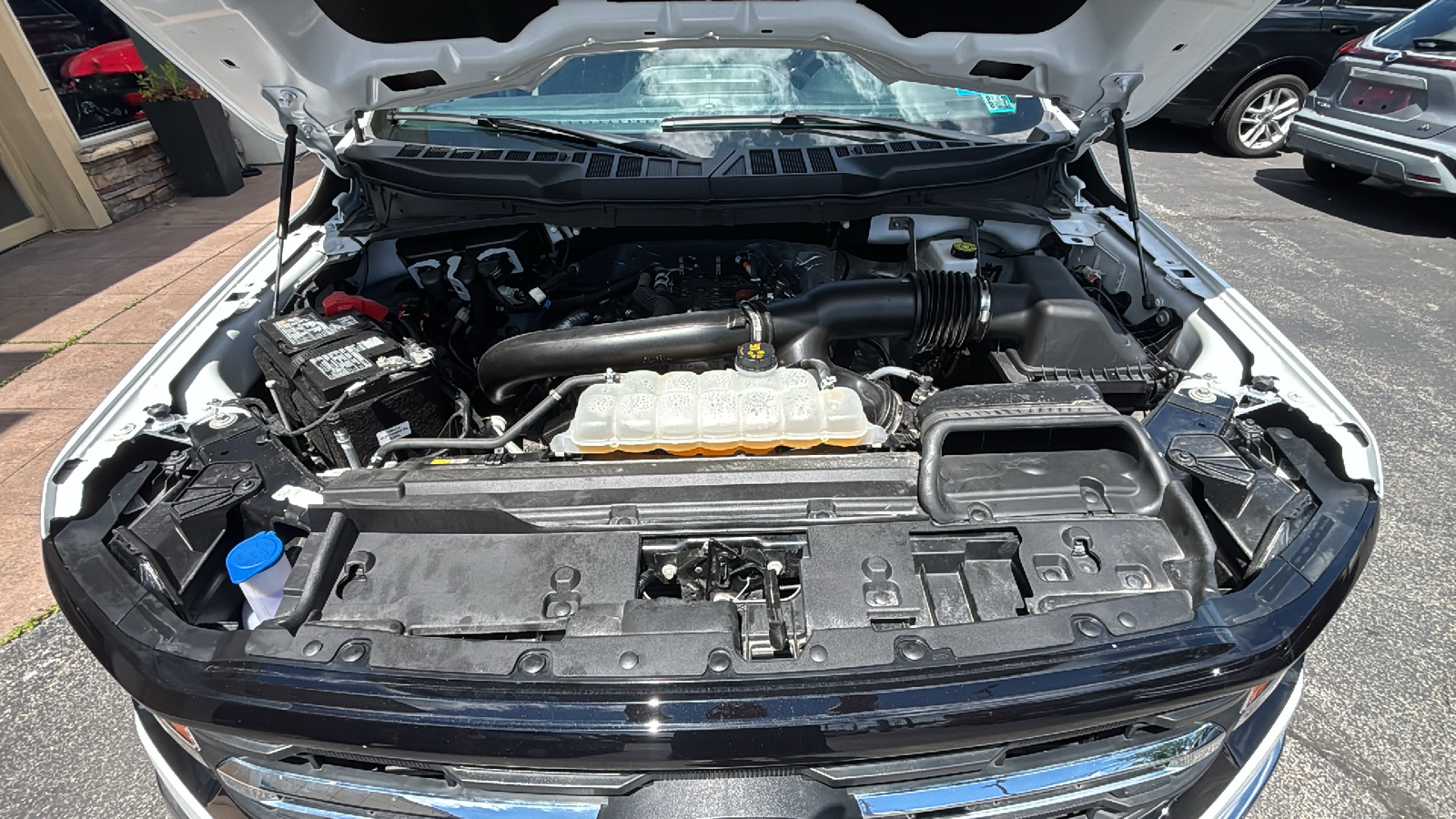Car Connection Superstore - Used vehicle - TRUCK FORD F-150 CREW 2025