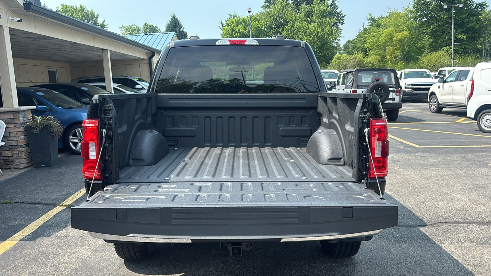 Car Connection Superstore - Used vehicle - TRUCK FORD F-150 CREW 2023