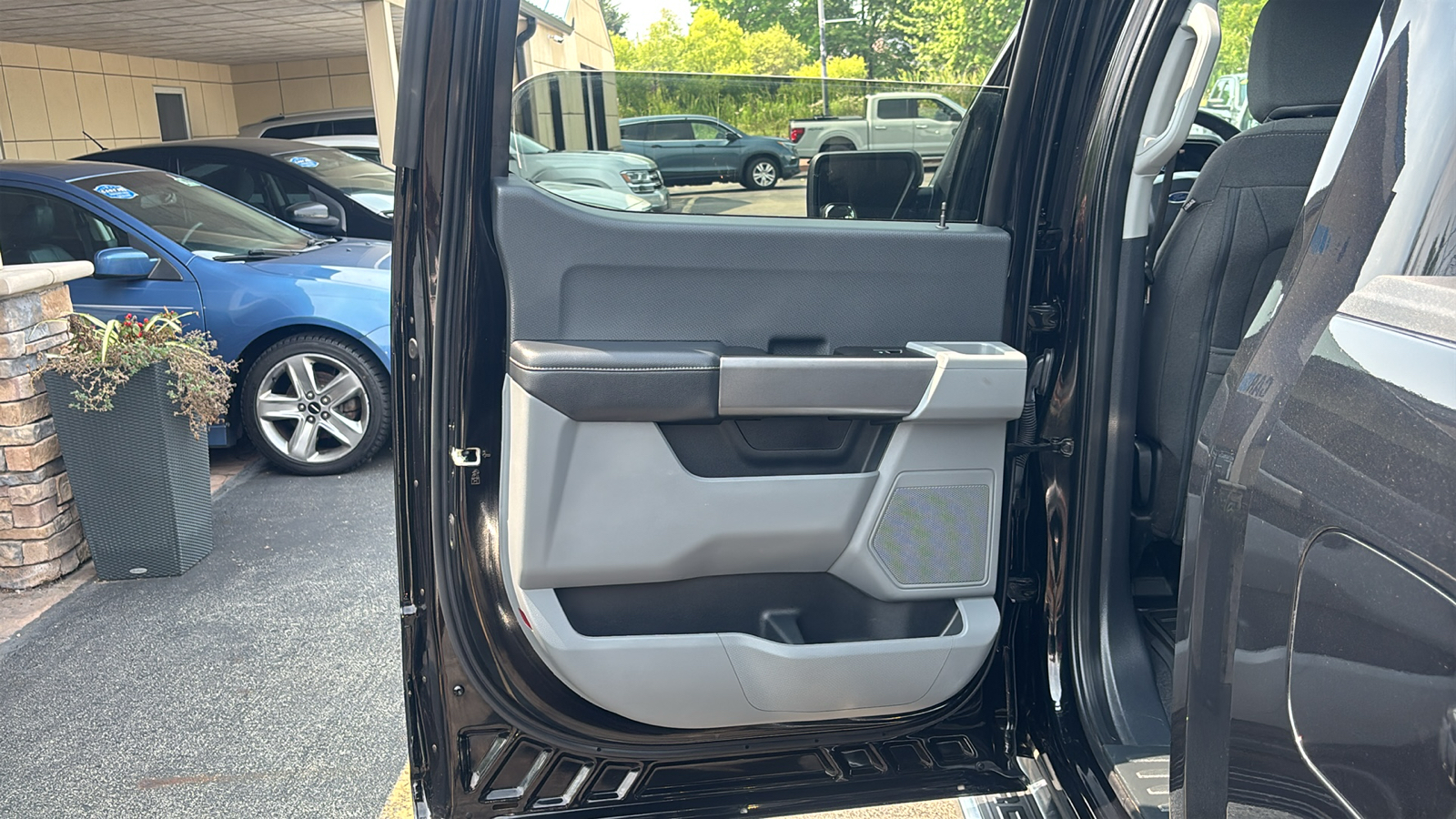 Car Connection Superstore - Used vehicle - TRUCK FORD F-150 CREW 2023