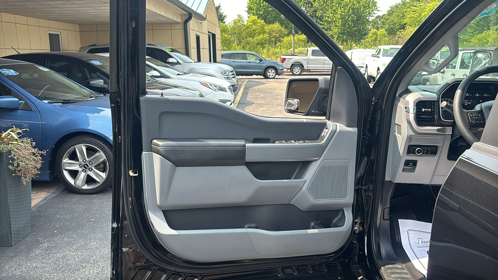 Car Connection Superstore - Used vehicle - TRUCK FORD F-150 CREW 2023