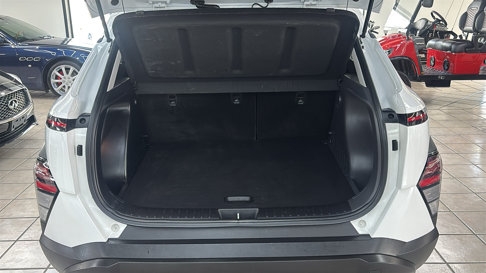 Car Connection Superstore - Used vehicle - SUV HYUNDAI KONA 2024