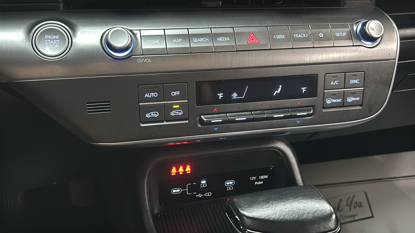 Car Connection Superstore - Used vehicle - SUV HYUNDAI KONA 2024