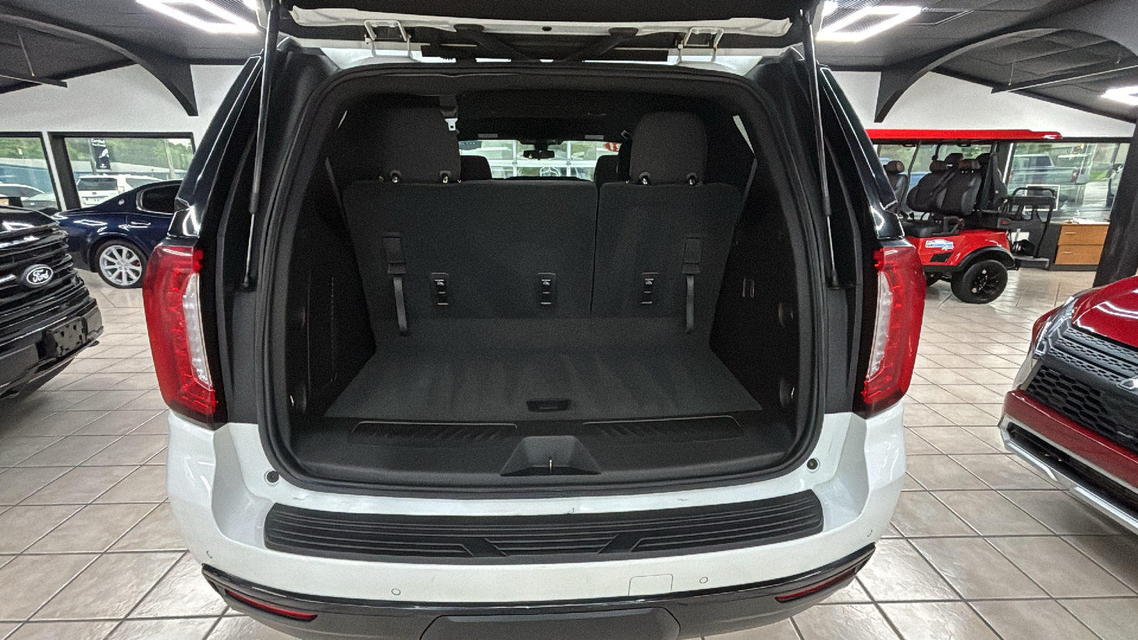 Car Connection Superstore - Used vehicle - SUV GMC YUKON 2021