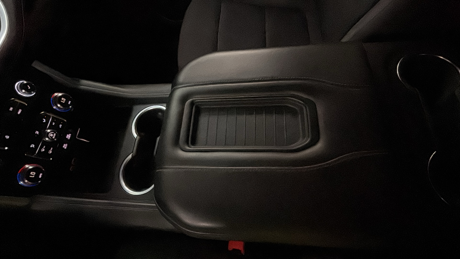 Car Connection Superstore - Used vehicle - SUV GMC YUKON 2021