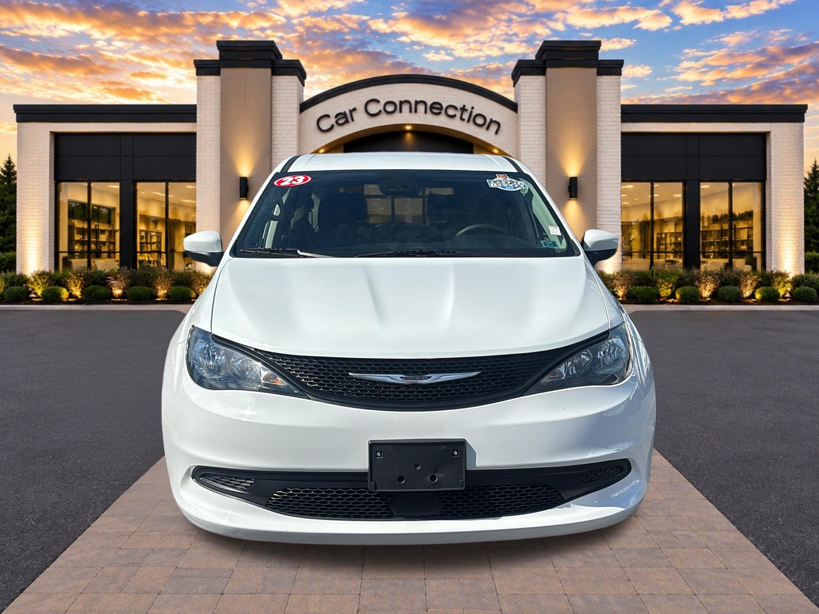 Car Connection Superstore - Used vehicle - MINIVAN CHRYSLER VOYAGER 2023