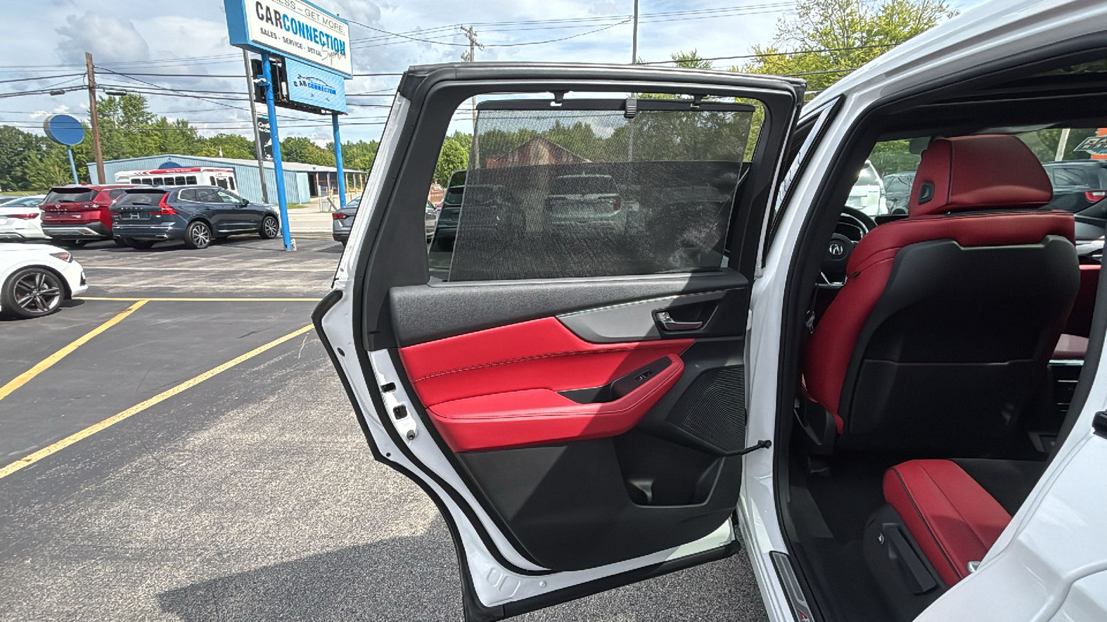 Car Connection Superstore - Used vehicle - SUV ACURA MDX 2024