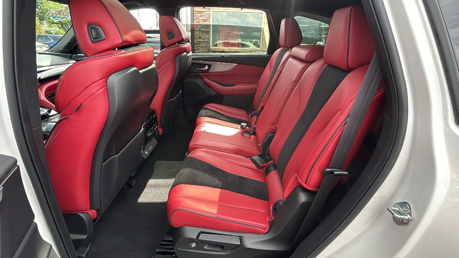 Car Connection Superstore - Used vehicle - SUV ACURA MDX 2024