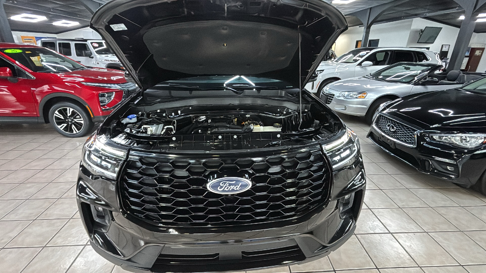 Car Connection Superstore - Used vehicle - SUV FORD EXPLORER 2025