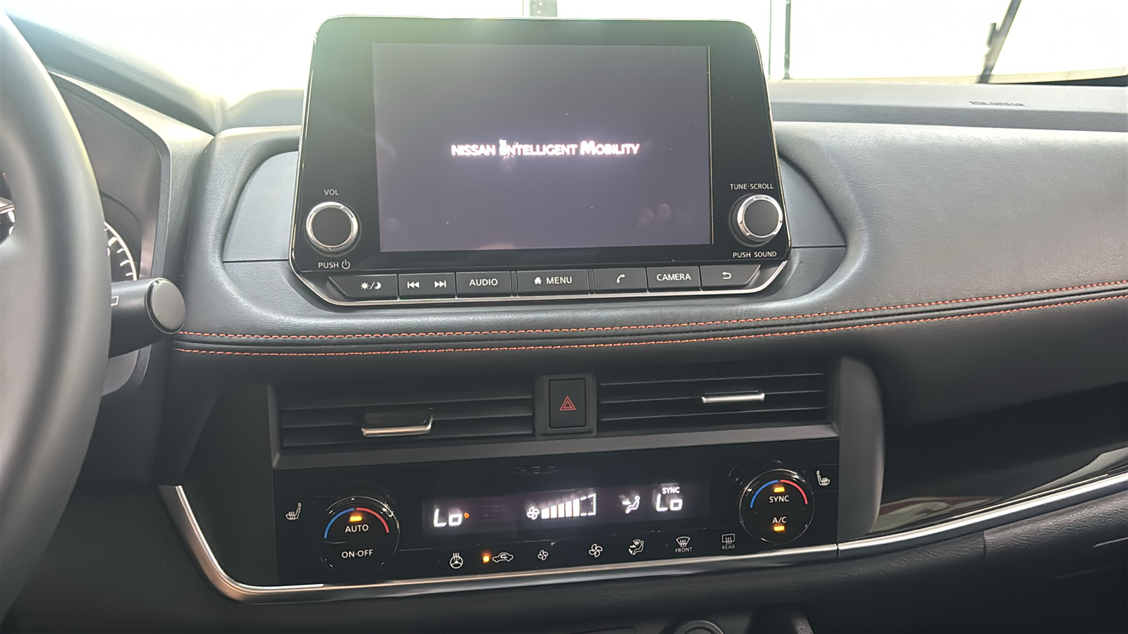 Car Connection Superstore - Used vehicle - SUV NISSAN ROGUE 2025