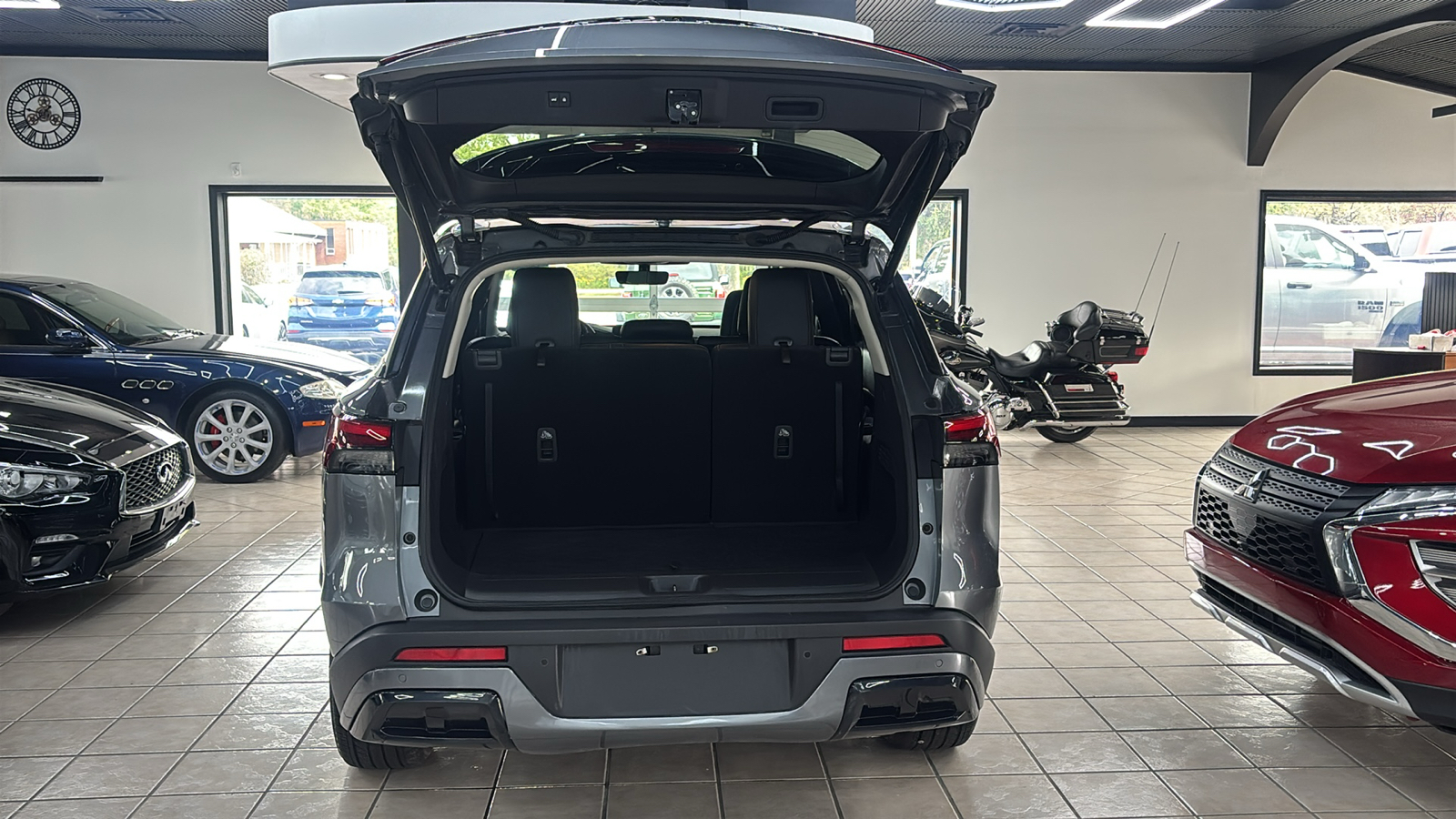 Car Connection Superstore - Used vehicle - SUV INFINITI QX60 2024