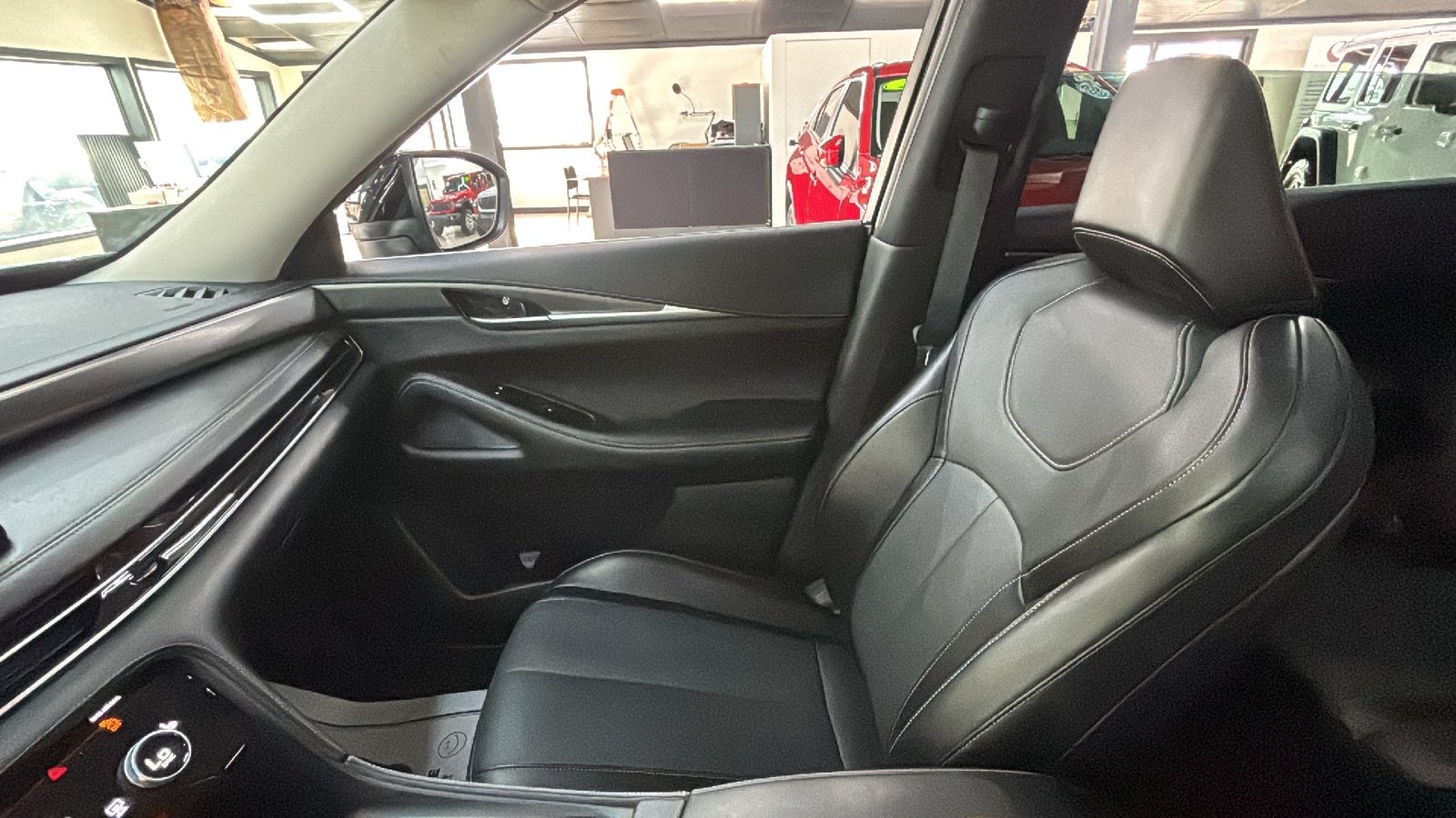Car Connection Superstore - Used vehicle - SUV INFINITI QX60 2024