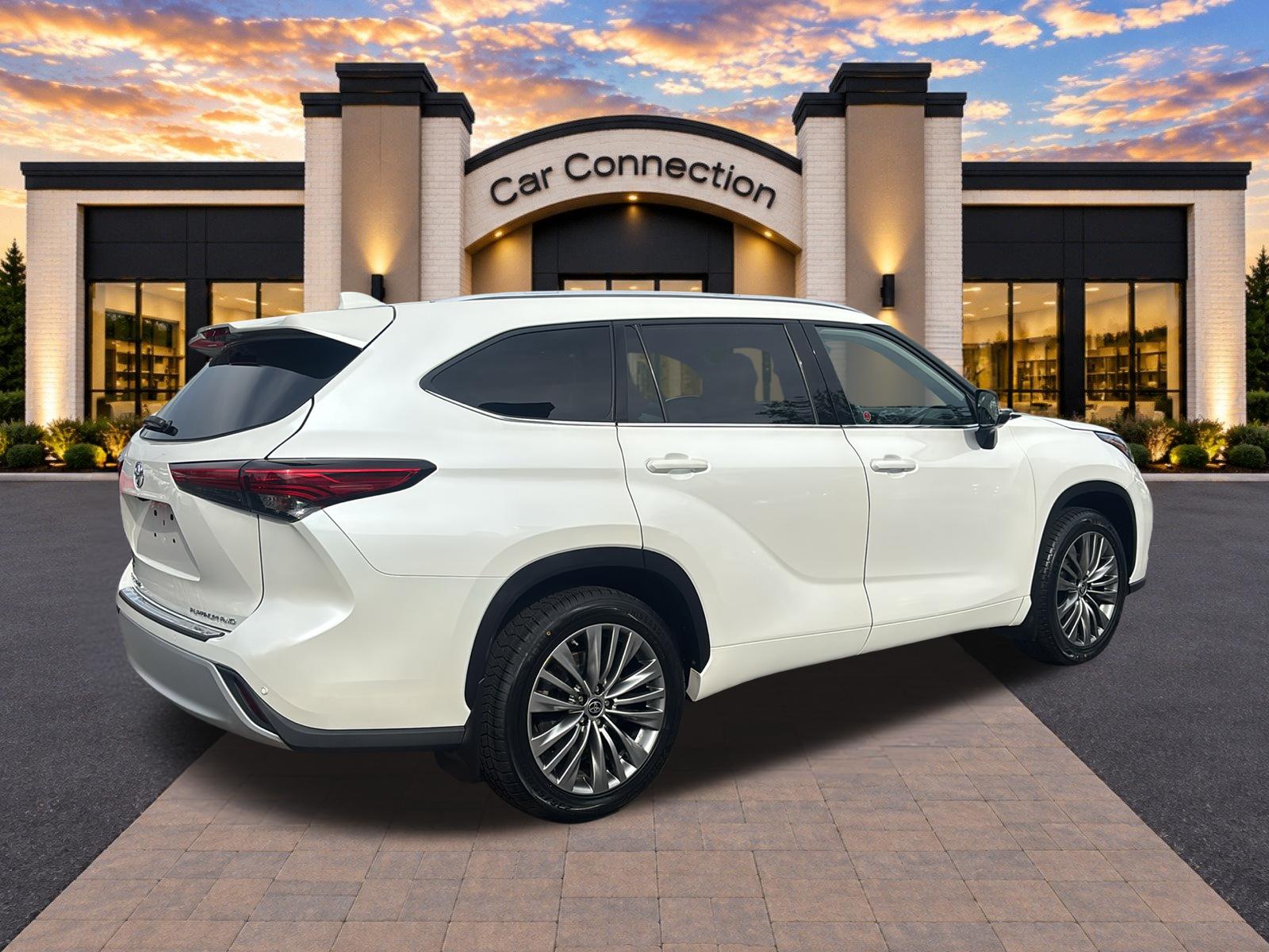 Car Connection Superstore - Used vehicle - SUV TOYOTA HIGHLANDER 2021