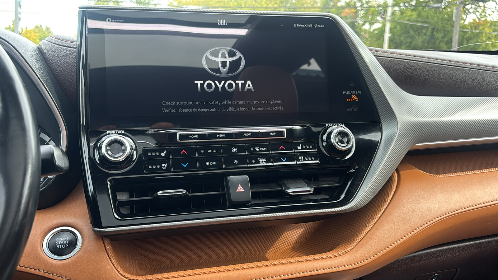 Car Connection Superstore - Used vehicle - SUV TOYOTA HIGHLANDER 2021