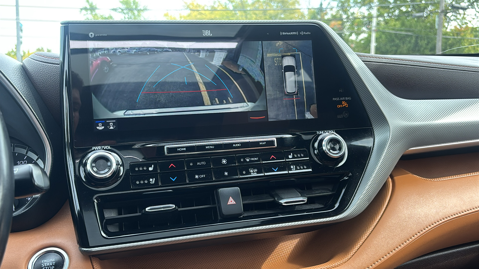 Car Connection Superstore - Used vehicle - SUV TOYOTA HIGHLANDER 2021