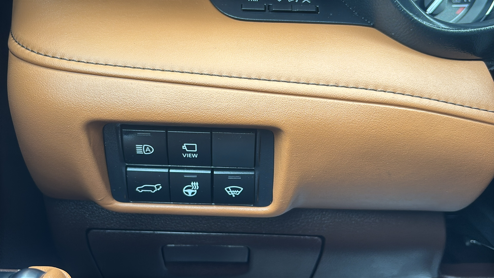 Car Connection Superstore - Used vehicle - SUV TOYOTA HIGHLANDER 2021
