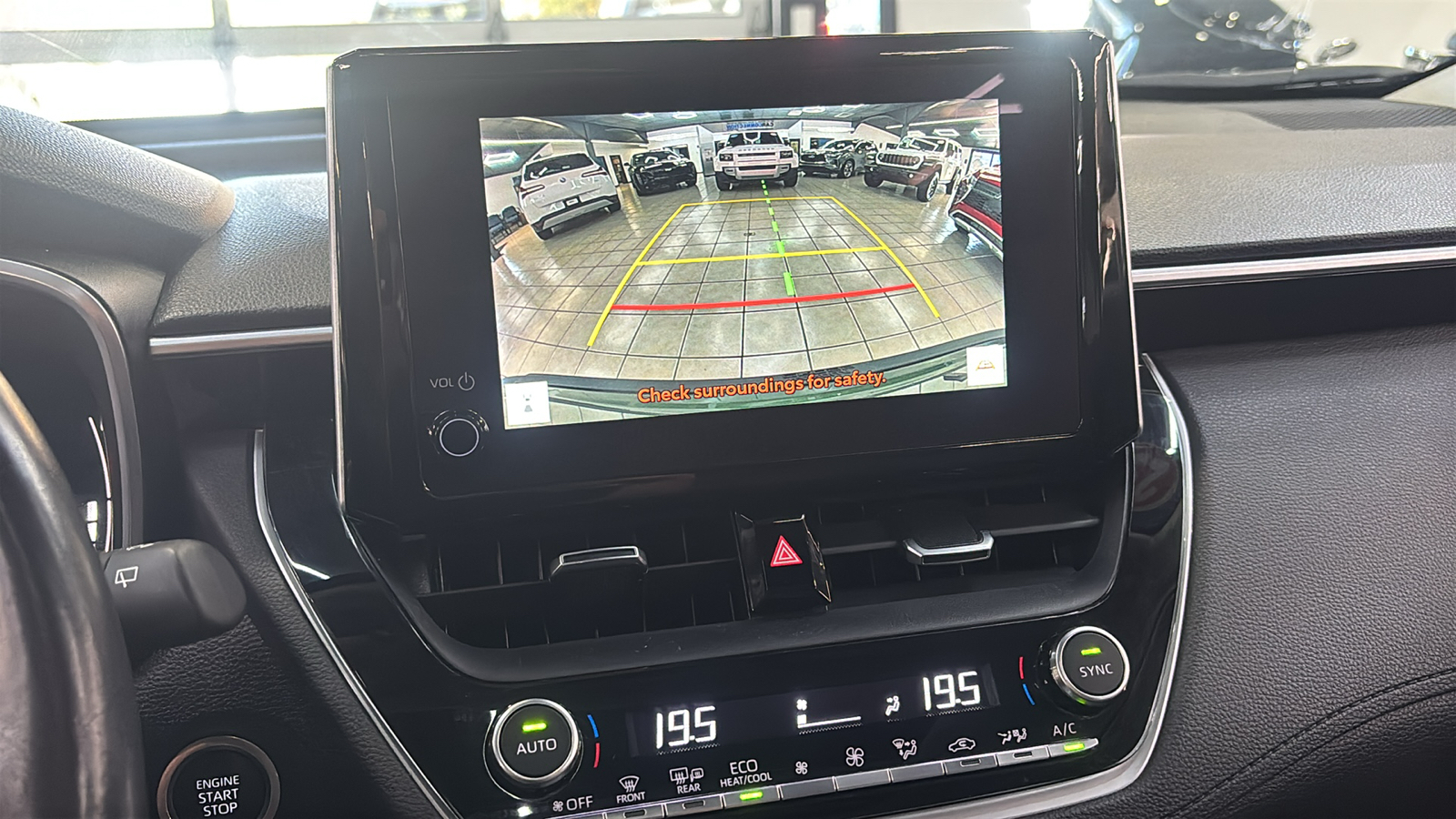 Car Connection Superstore - Used vehicle - SUV TOYOTA COROLLA CROSS 2023