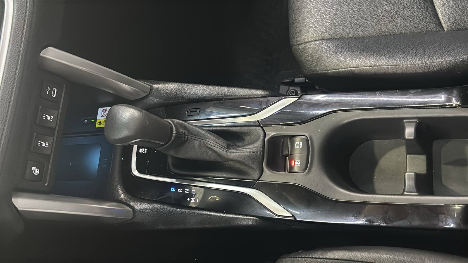 Car Connection Superstore - Used vehicle - SUV TOYOTA COROLLA CROSS 2023