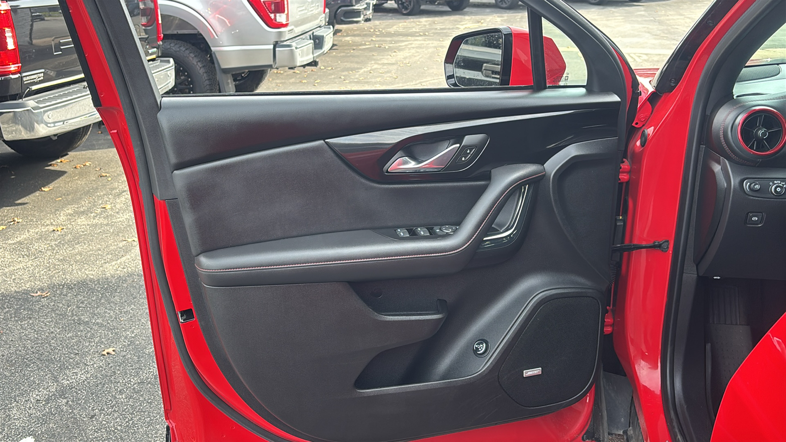 Car Connection Superstore - Used vehicle - SUV CHEVROLET BLAZER 2024