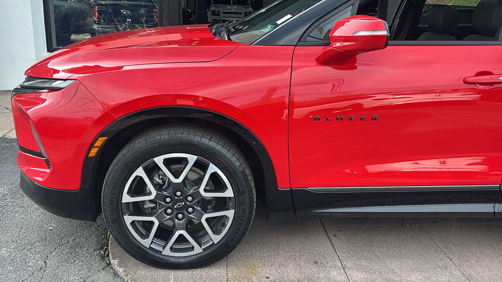 Car Connection Superstore - Used vehicle - SUV CHEVROLET BLAZER 2024