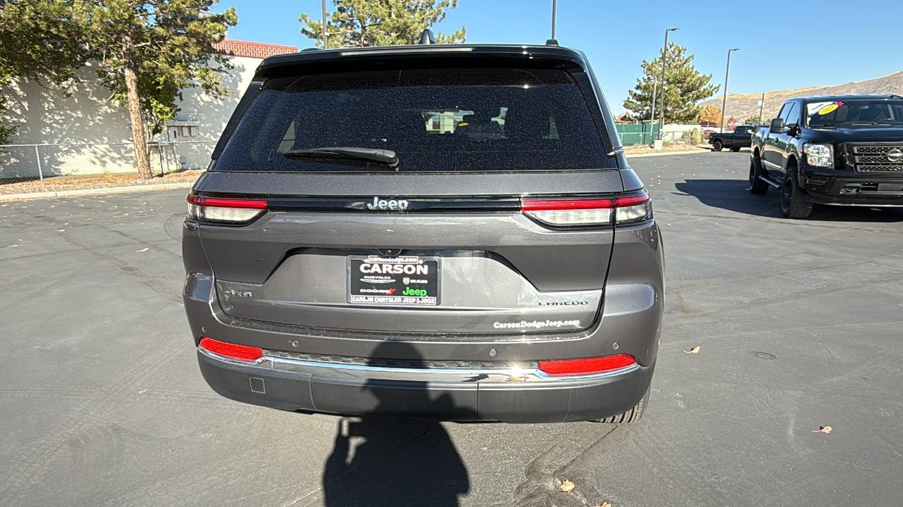 2023 Jeep Grand Cherokee Laredo 4