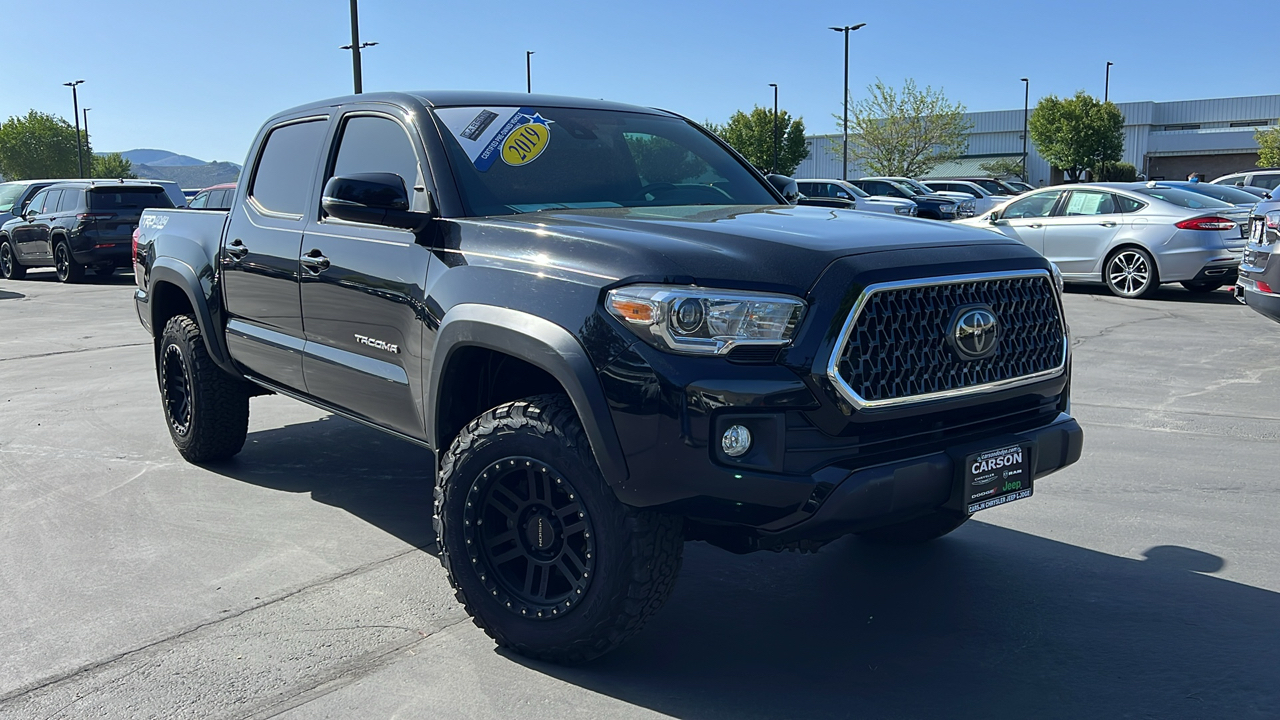 2019 Toyota Tacoma TRD Off Road V6 1