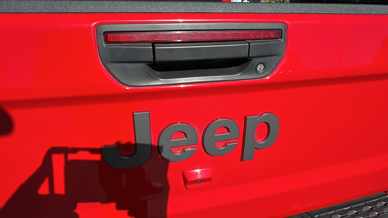 2021 Jeep Gladiator Rubicon 12