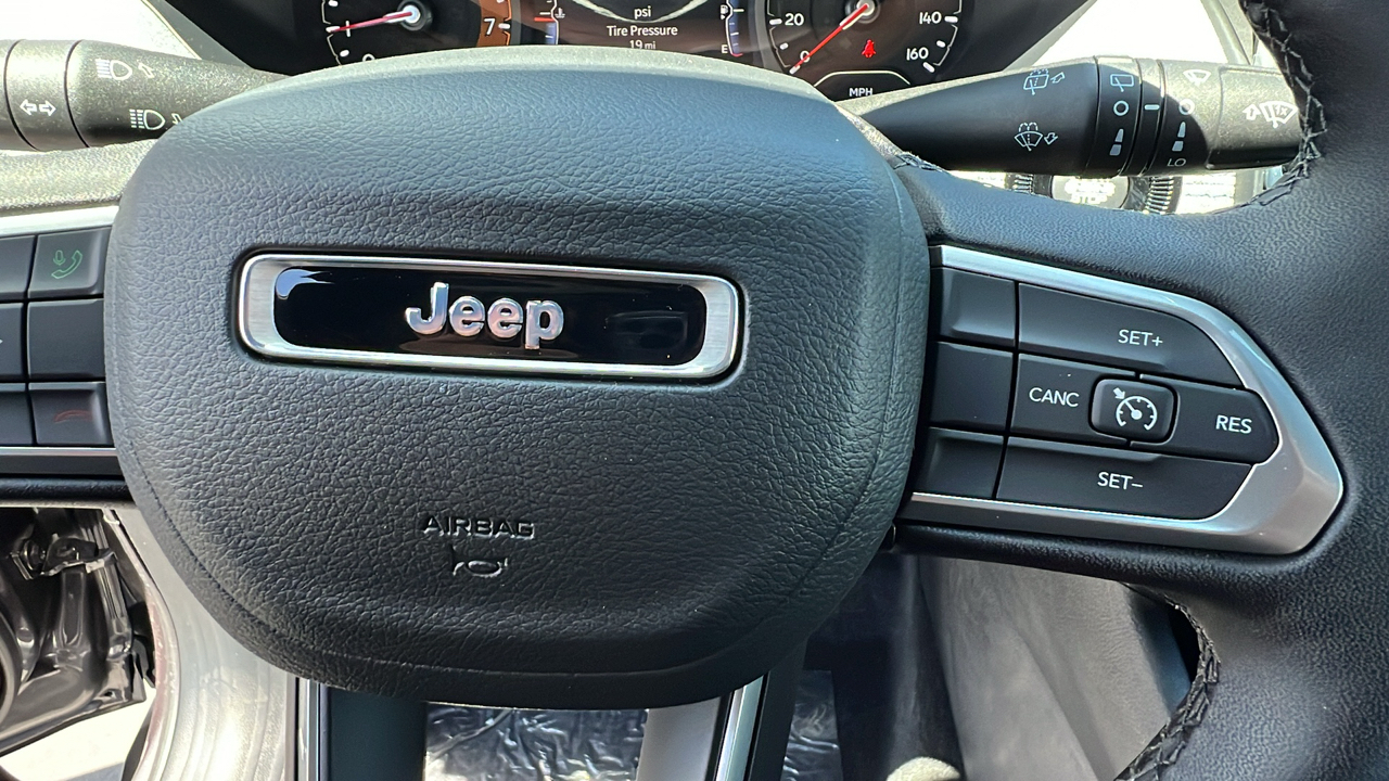 2024 Jeep Compass LATITUDE 4X4 31