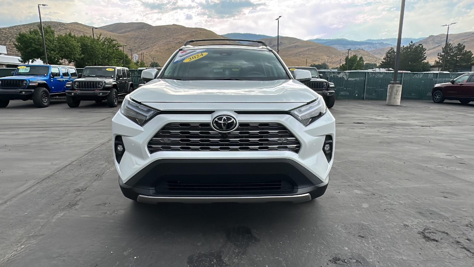 2024 Toyota RAV4 Limited 8