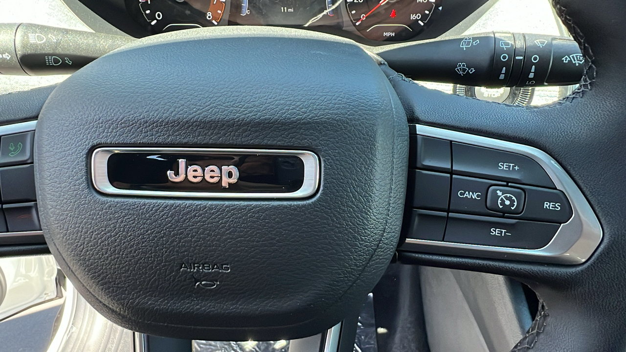 2024 Jeep Compass LATITUDE 4X4 33